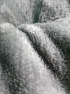 lylinhjim online show from February 4, 11:02 am