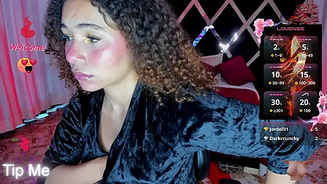 Mia cartther online show from February 12, 2:30 pm