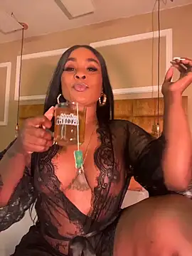 pamelamendez 1 online show from March 13, 4:58 am