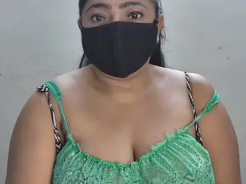 GaggingGirl  online show from May 31, 7:15 pm