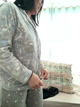 ruanruan05 online show from February 11, 1:31 am