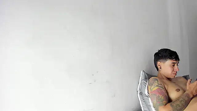 Alicia-93 online show from February 4, 9:29 pm