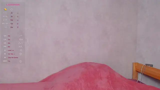 Elise Day online show from May 21, 2:26 pm