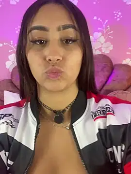 MadisonFox1 online show from February 12, 12:40 pm