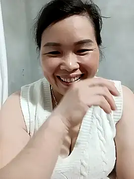 nana nana99 online show from May 11, 4:04 pm