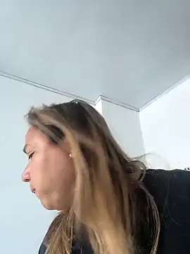 ketty Riley online show from April 2, 3:42 pm