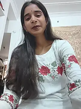 Cute-Natashaa online show from July 21, 11:33 am