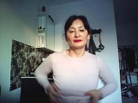 bella2322 online show from February 1, 11:31 am