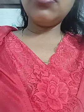 Hot-Tinaa online show from May 10, 12:13 am