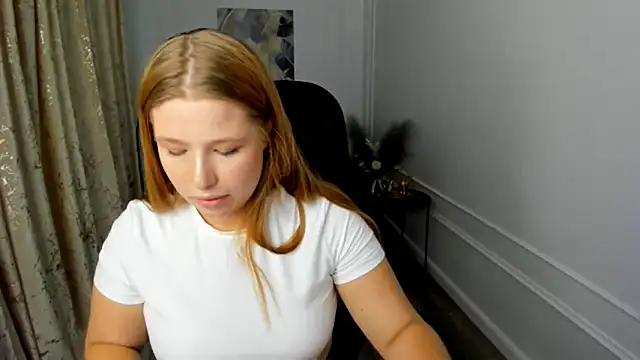 SweetDaylight online show from June 15, 2:34 am