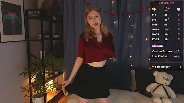 LanaRoxxy online show from February 14, 11:45 am