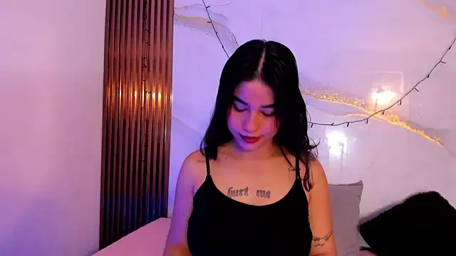 LuciaCute1 online show from February 11, 12:50 pm