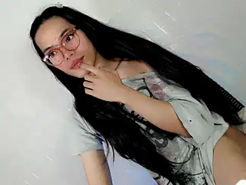 Urhotfucking veronica1 online show from April 9, 5:40 pm