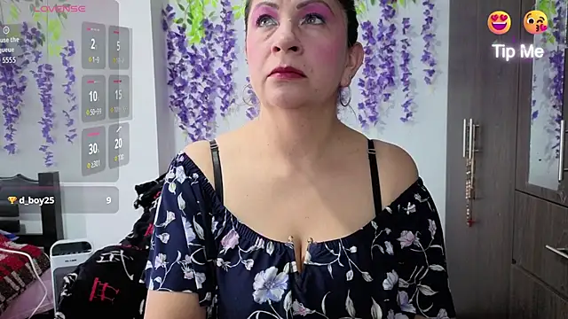 xxxMilexxx online show from July 17, 11:25 am