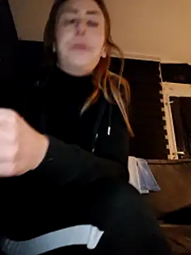 dewimp1 online show from March 25, 8:56 pm