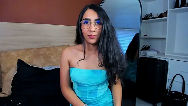 scarlett25   online show from February 17, 8:19 pm