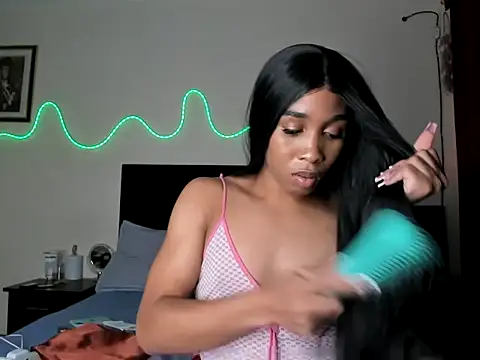 YourDreamReal online show from February 14, 3:19 am