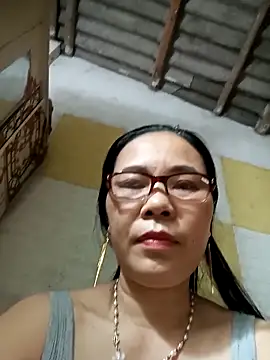 Nuna 689 online show from February 24, 2:59 pm