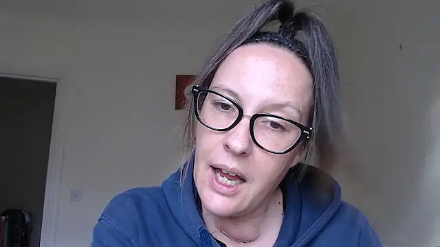 PsychicDominatrix online show from June 9, 6:51 pm