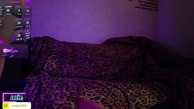 Julieibix online show from August 3, 7:41 pm