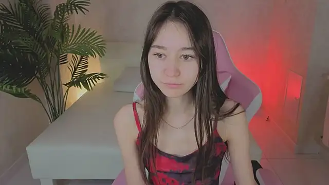 Nicole Brownie online show from June 1, 12:34 am