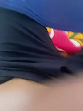 teubrinquedinho online show from February 20, 1:34 pm