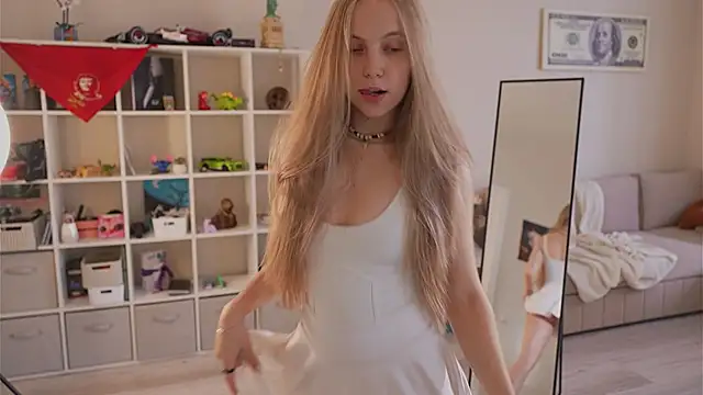 Appr0ved  online show from April 15, 3:12 pm