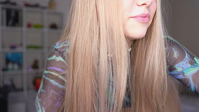 Appr0ved  online show from April 8, 4:09 pm