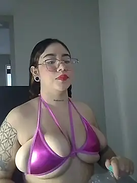 Helll girll online show from March 1, 5:07 am