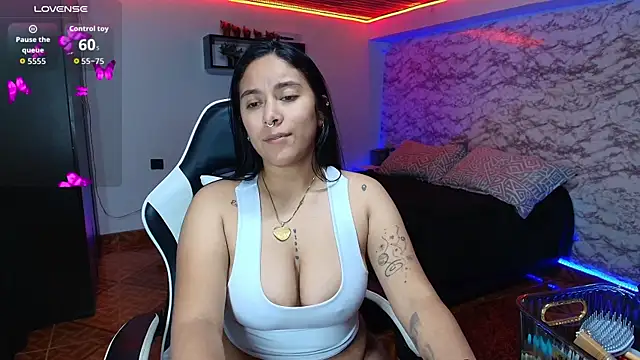 Camila IRoose online show from July 22, 12:11 am