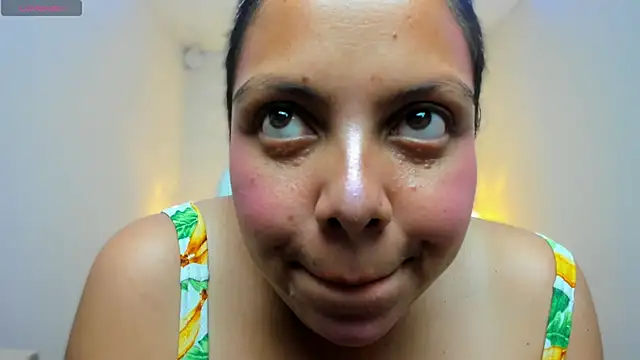 KataThonpson online show from March 19, 5:01 am