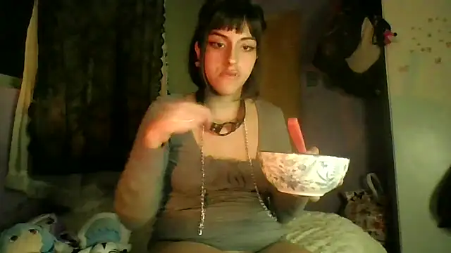 mimi miauu online show from April 17, 3:08 am