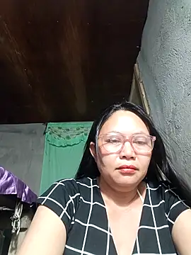 hotpinay 45 online show from April 1, 7:55 pm