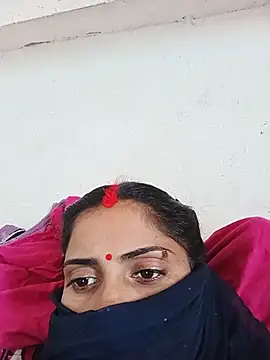 Poojaxx56 online show from July 24, 5:16 am