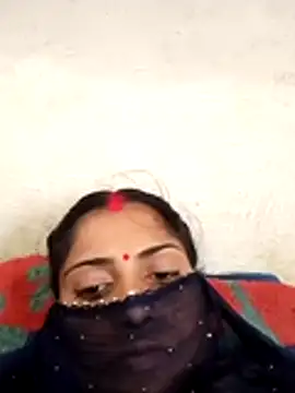 Poojaxx56 online show from July 15, 7:02 am