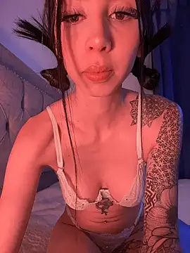 Nicky444k online show from February 6, 5:44 am