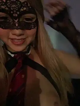 Karenhot11 online show from February 19, 12:43 am