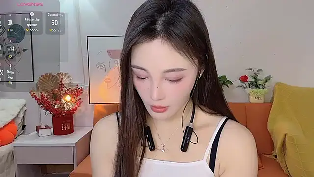 Lisa-295188 online show from February 13, 7:43 am