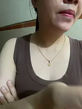 Baby-sexy69 online show from May 9, 4:42 pm