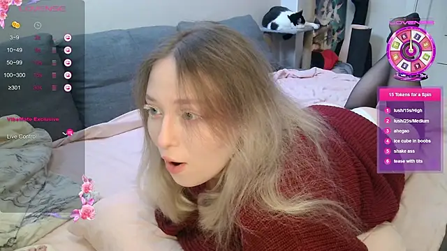 Emiliaaah online show from February 19, 10:41 pm