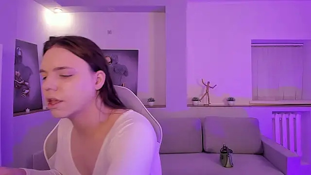 Madison dolly online show from February 15, 2:14 am