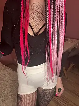 susannee online show from March 13, 9:05 pm