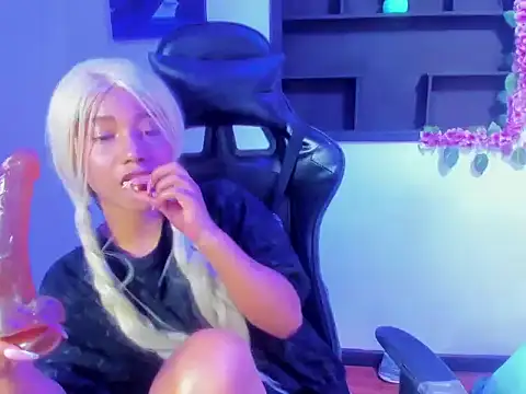 Lunaa Brunettee online show from February 11, 3:30 am