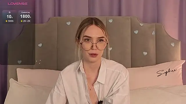 NikkiRyx online show from February 17, 4:17 pm