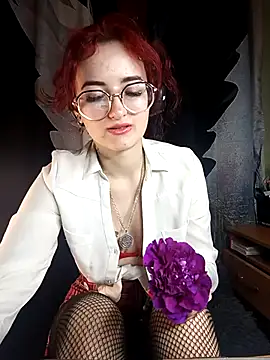 Persefoha online show from March 17, 9:30 pm