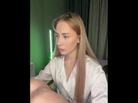 plugmyHDMI online show from March 21, 4:12 pm