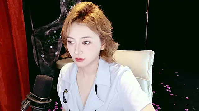 Lady-Mia777 online show from March 24, 2:17 am