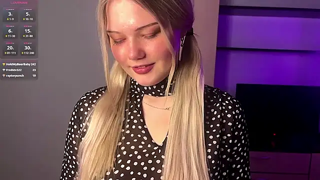 Velmiora online show from March 12, 3:58 pm