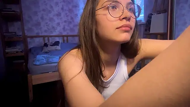 EdythRozier online show from February 6, 12:41 pm