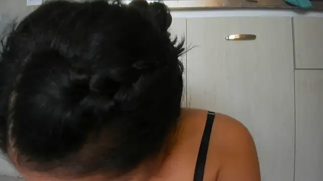 chiarafustox online show from May 1, 8:34 pm